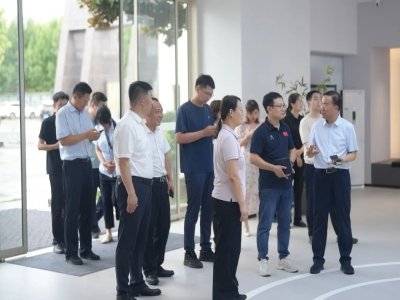 綠色建材產(chǎn)業(yè)鏈融鏈固鏈再發(fā)力！哈工大王代玉教授一行蒞臨天意機械、卓越精工考察調研